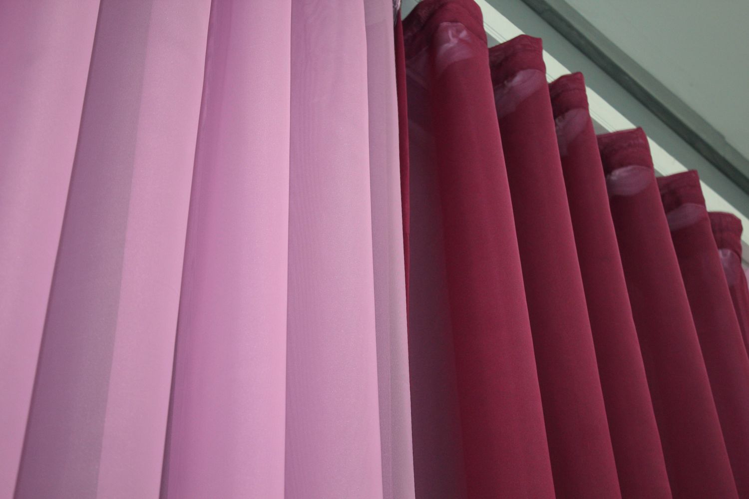 Декоративна гардина з шифону колір бордовий з рожевим 012дк (н113-н111), Гардина (1 шт. 4x2,8 м.), 4,0 м., 2,8 м., 400, 280, 2 - 3 м., Тасьма