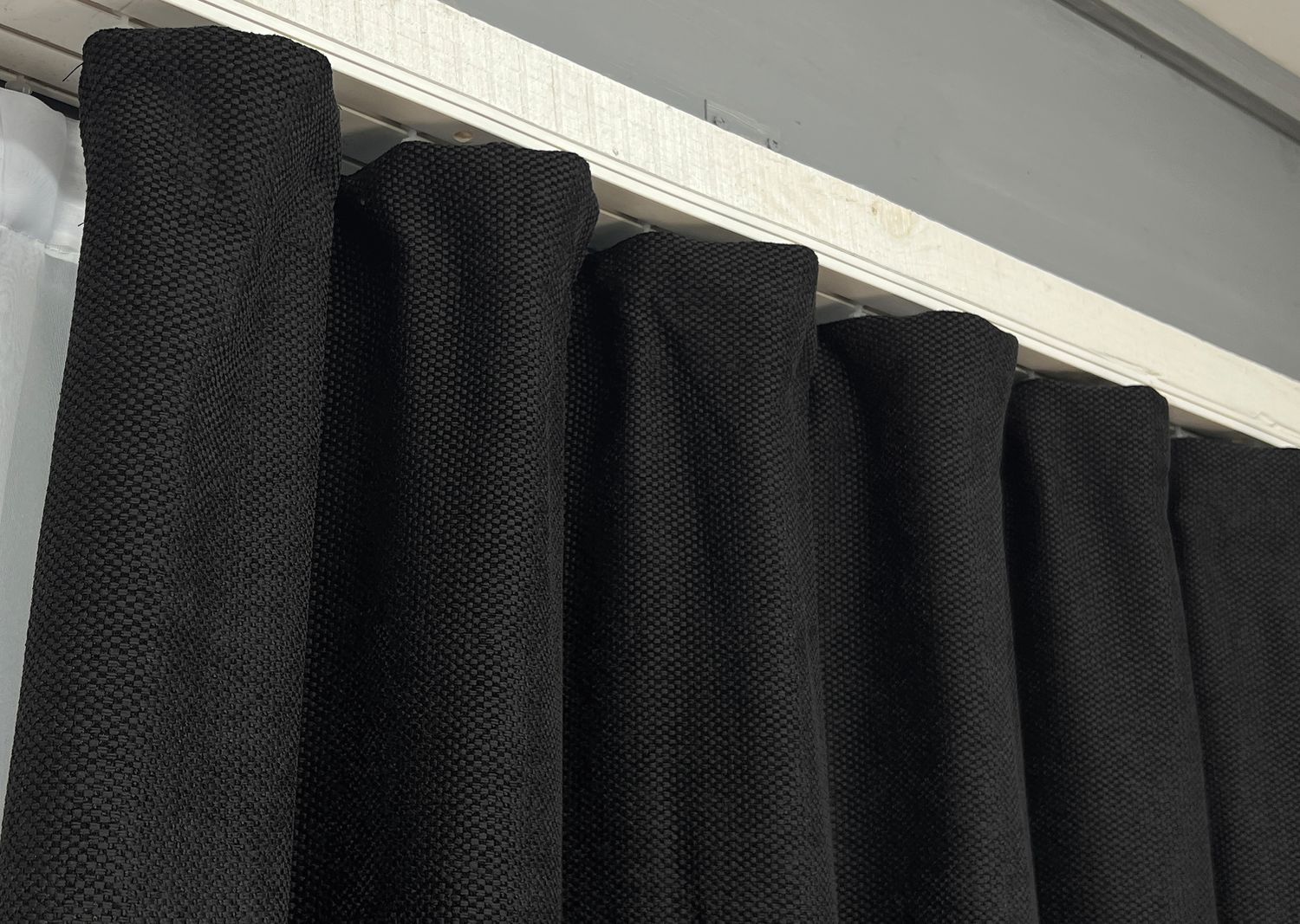 Комплект (2шт 2х3м) штор фактурный лен премиум, коллекция "Grand Linen", цвет черный 2040ш 32-386