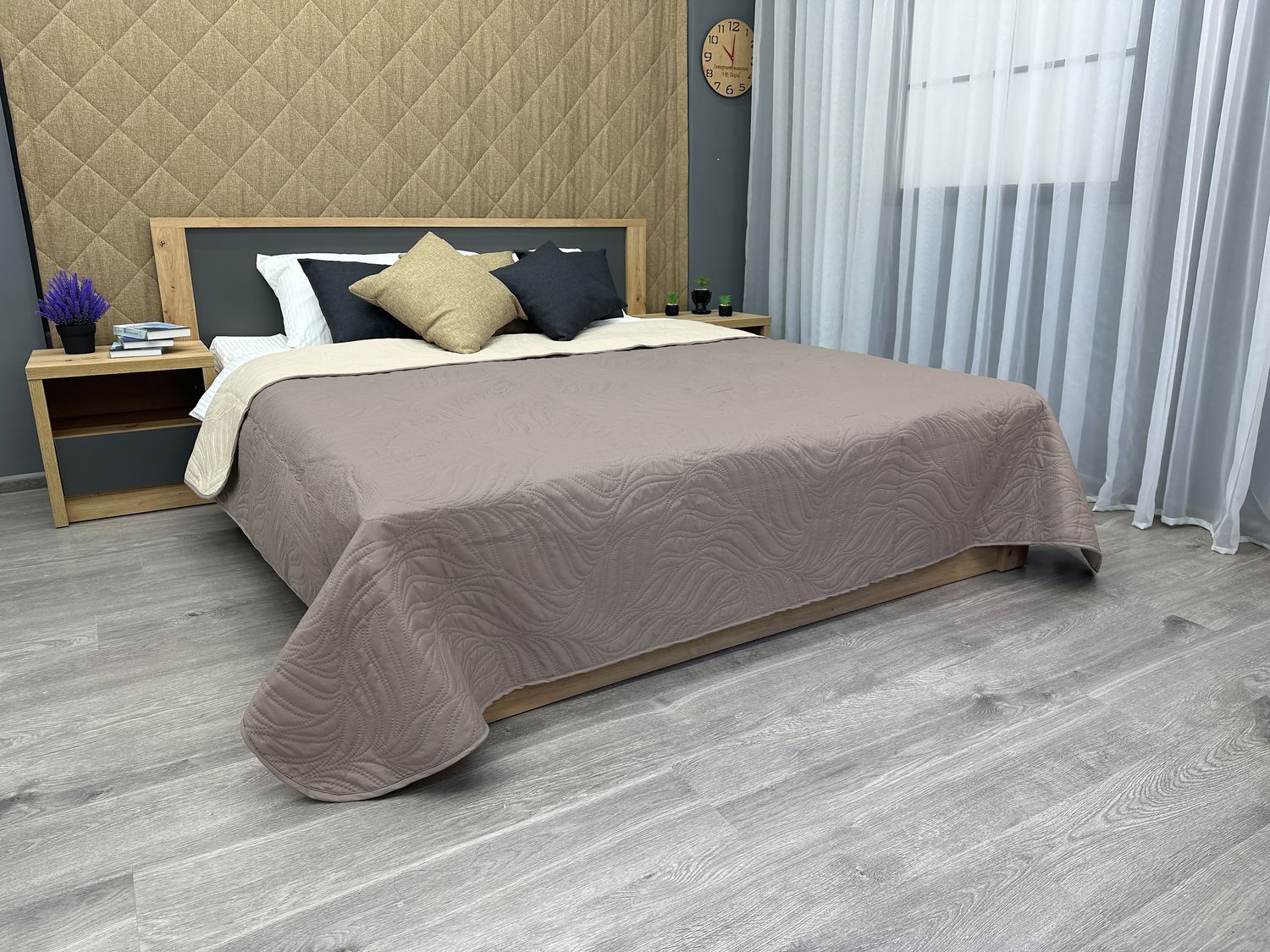 Покрывало двустороннее Decorator Microfiber листья 160х215 см капучино с бежевым (85-080)