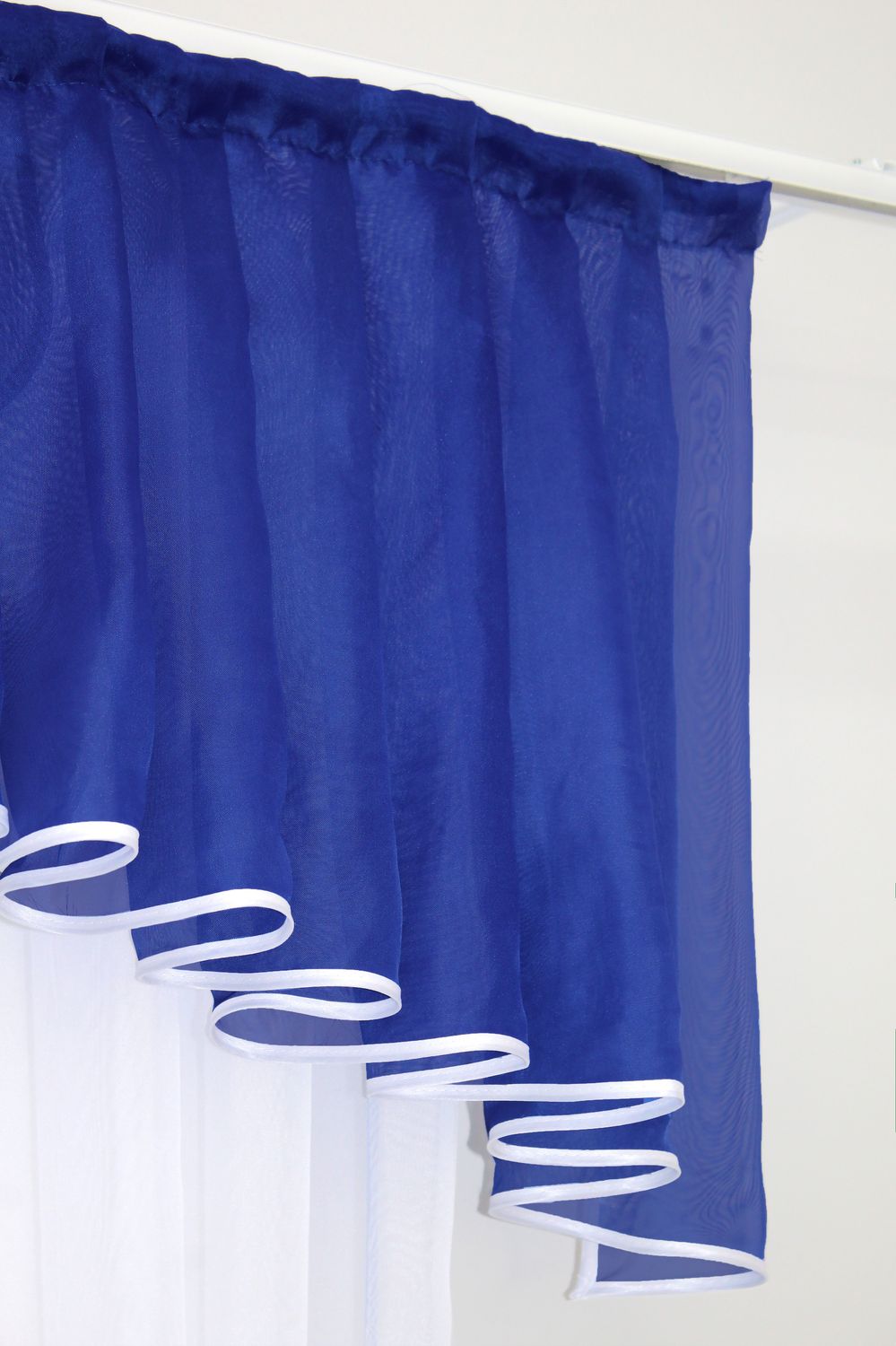 Кухонный комплект "Аннет" (170х170см) шторки с ламбрекеном цвет белый с синим 087к 52-0540
