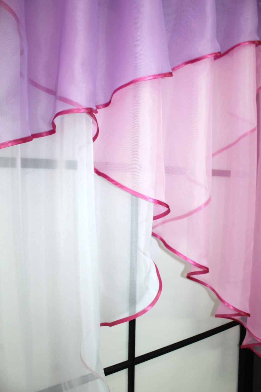 Кухонная занавеска (300х170см) цвет белый с розовым и сиреневым 00к 59-839