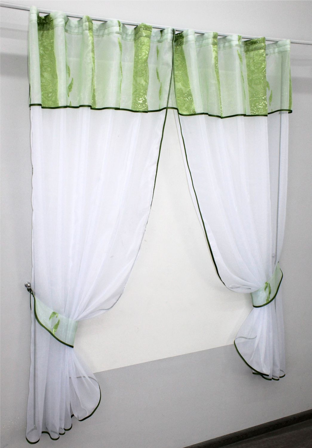 Кухонные шторы (280х170см) с ламбрекеном, на карниз 1-1,5м цвет белый с зеленым 084к 59-831