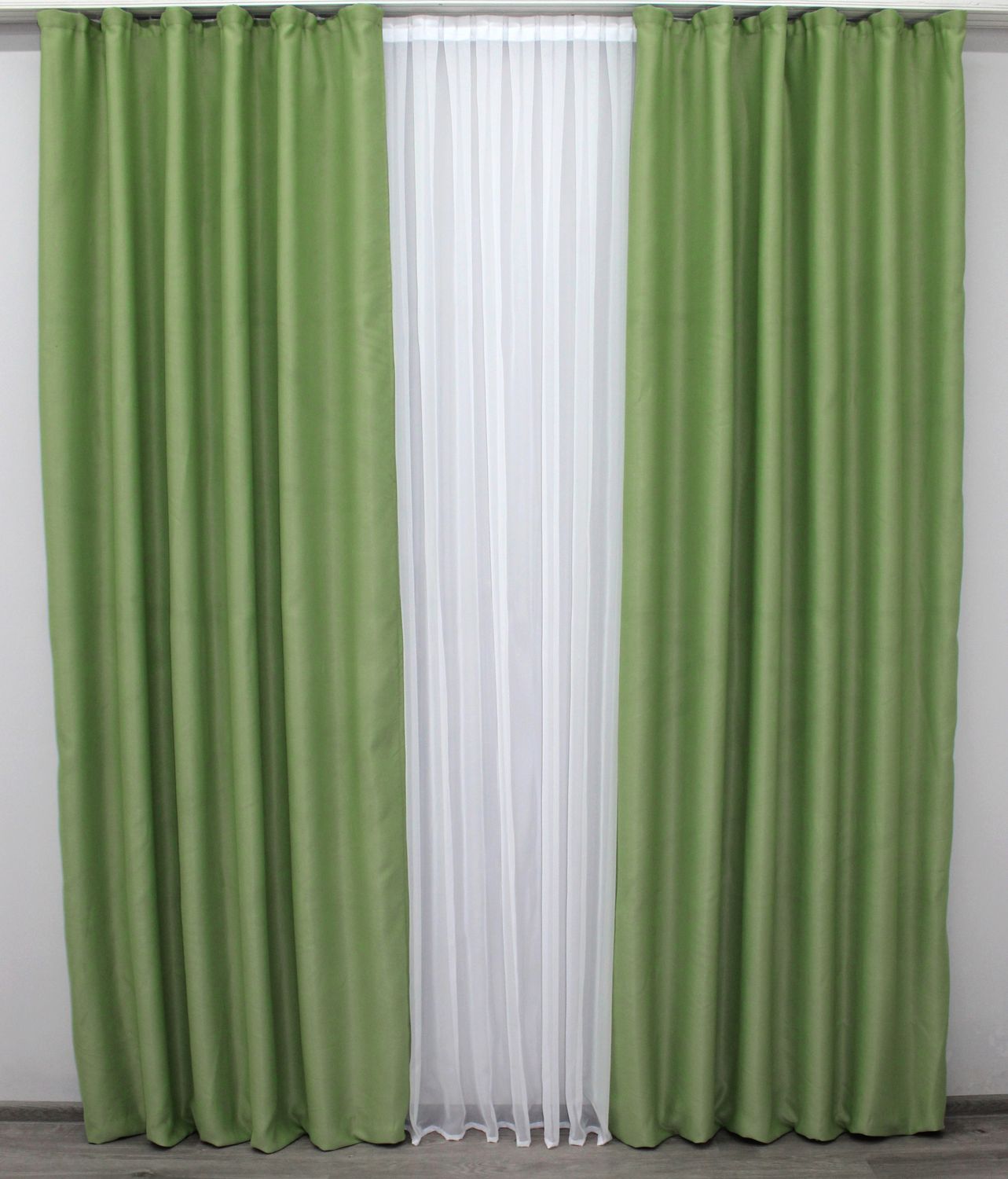 Комплект штор із тканини блекаут, колекція "Bruno" Туреччина колір салатовий 960ш, Салатовий, Комплект штор (2шт. 1,0х2,7м.), Класичні, Довгі, 1 м., 2,7 м., 100, 270, 1,5 - 2 м., В комплекті 2 шт., Тасьма