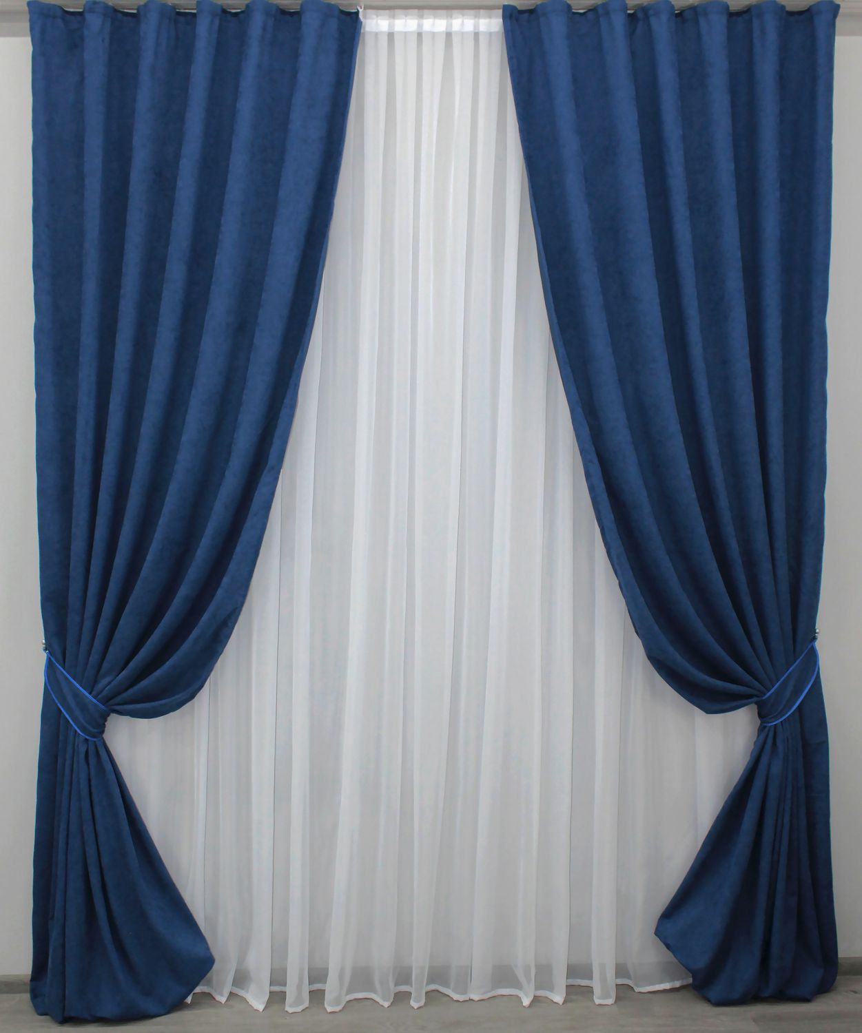 Комплект штор із тканини мікровелюр SPARTA колір синій 910ш, Синій, Комплект штор (2шт. 1,0х2,85м.), 1 м., 2,85 м., 100, 285, 1,5 - 2 м., В комплекті 2 шт., Тасьма