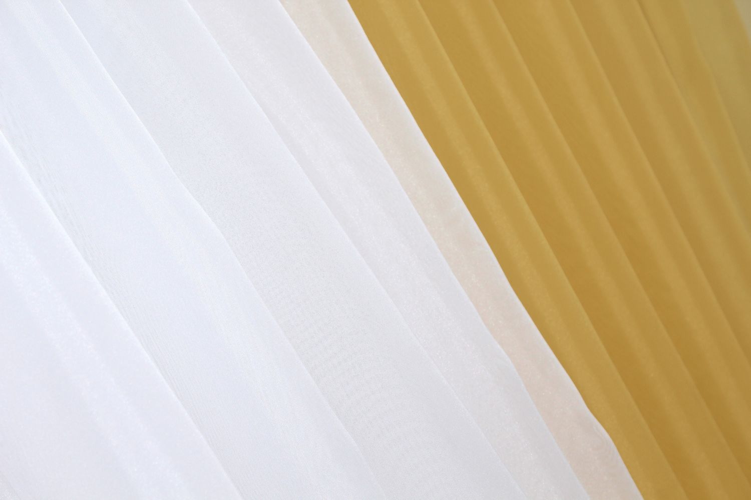 Кухонные шторки (400х170см) с подвязками цвет золотистый с белым 096к 52-0403