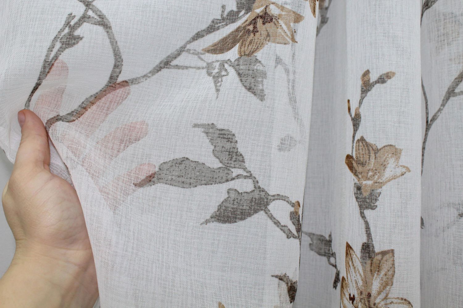 Тюль с батиста, коллекция "Flora" цвет белый с кофейным 412т, Тюль на метраж, Нужную Вам ширину указывайте при покупке. (Ширина набирается по длине рулона.), 2,7 м.