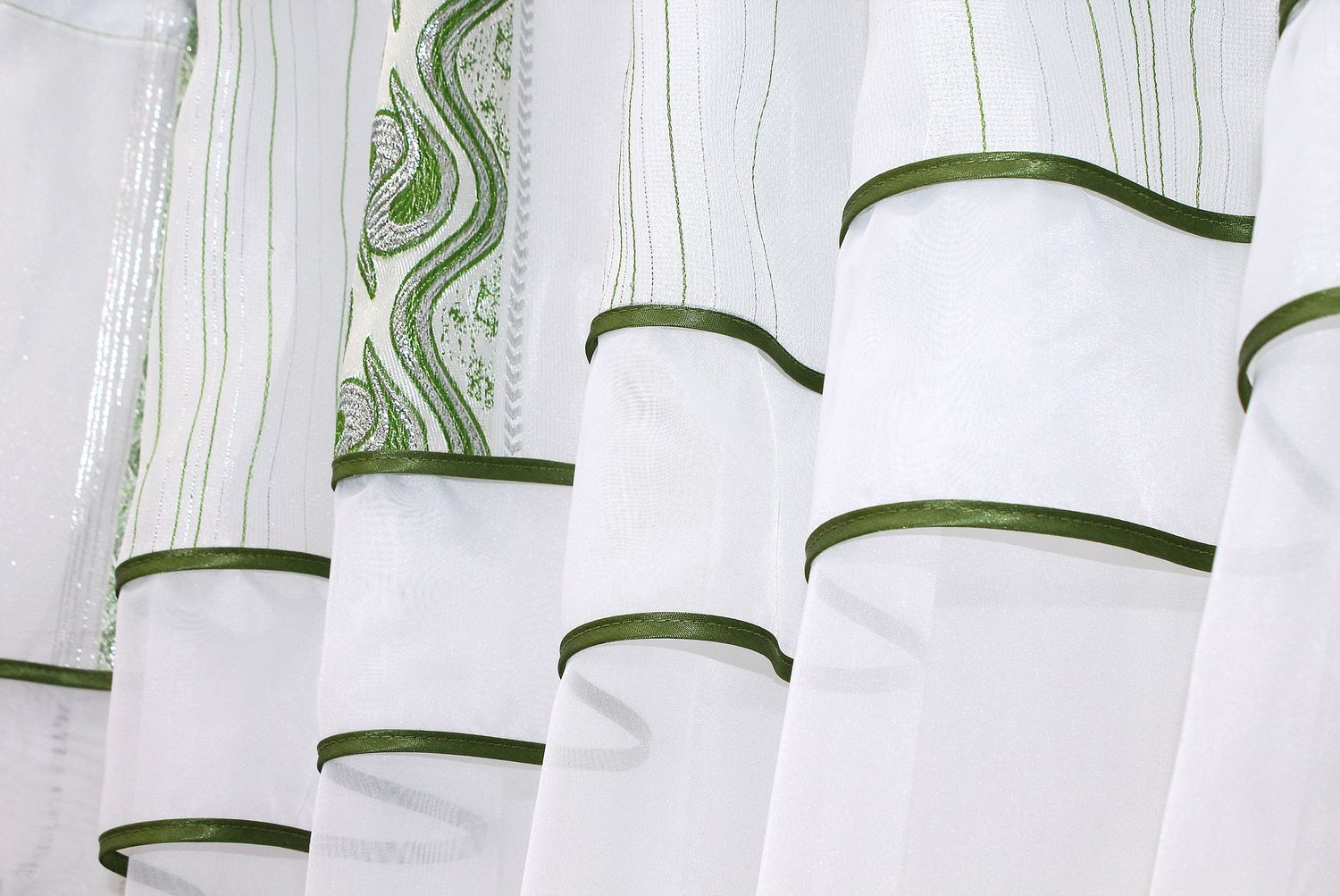 Кухонные шторы (280х170см) с ламбрекеном, на карниз 1-1,5м цвет белый с зеленым 00к 59-521