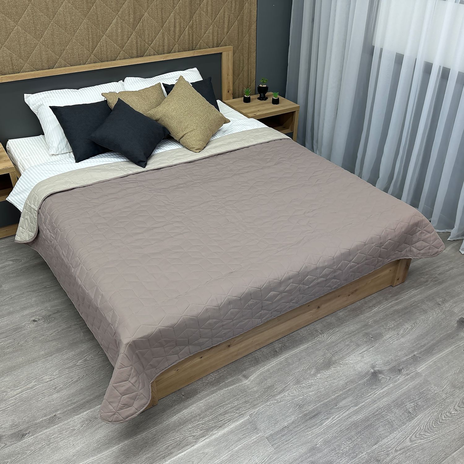 Покрывало двустороннее Decorator Microfiber куб 140х215 см серо-коричневый с бежевым (85-107)