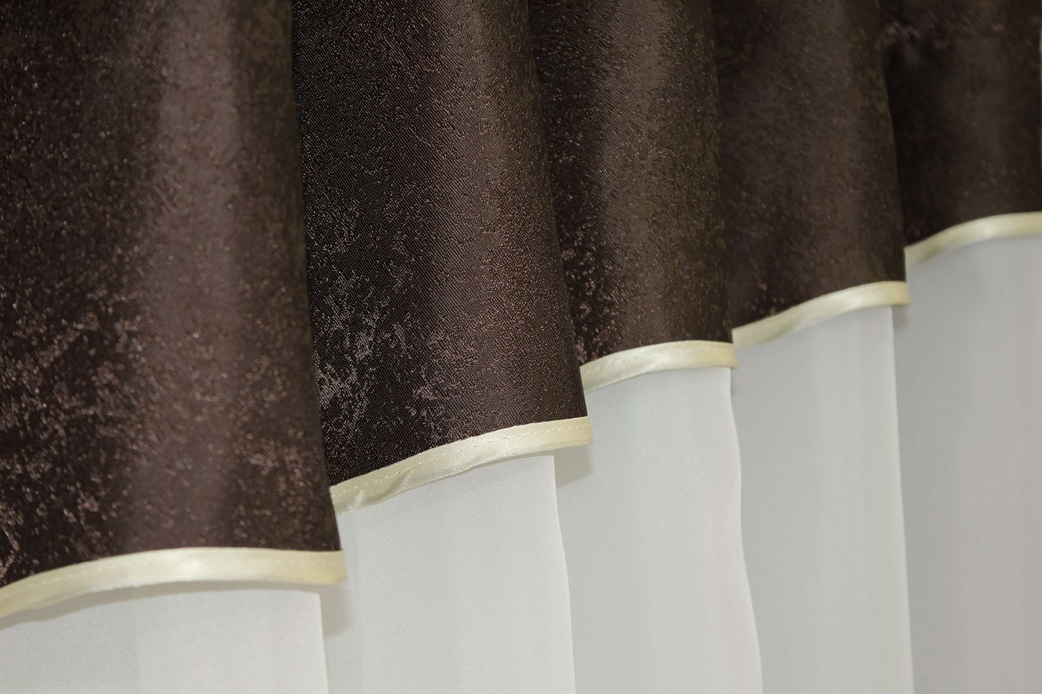 Кухонные шторы (280х170см) с ламбрекеном, на карниз 1-1,5м цвет бежевый с коричневым 084к 52-0746