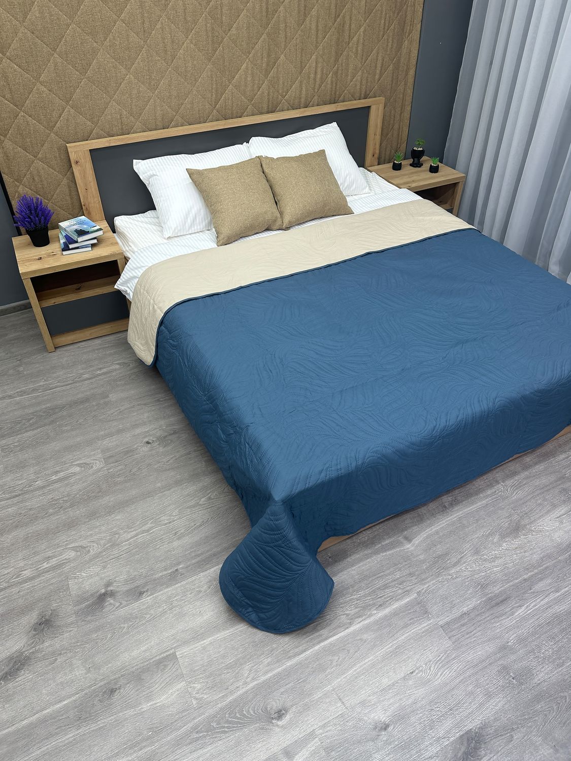 Покрывало двустороннее Decorator Microfiber листья 140х215 см синий с бежевым (85-110)