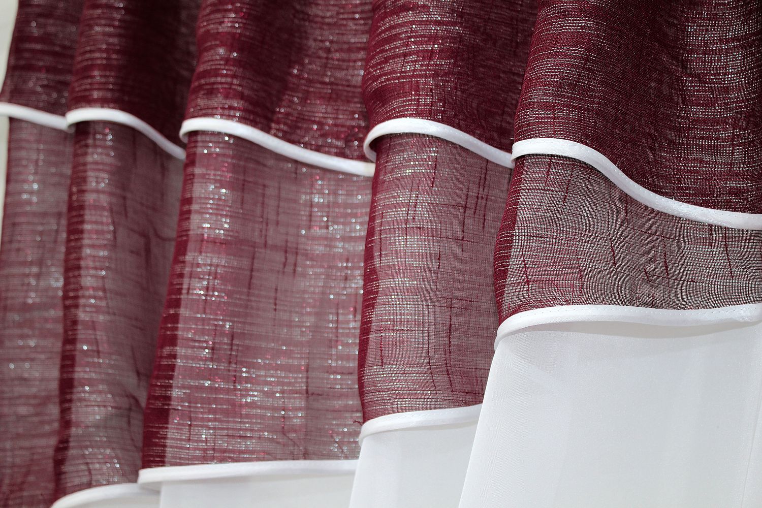 Кухонные шторы (270х170см) с ламбрекеном, на карниз 1-1,5м цвет бордовый с белым 091к 52-0096