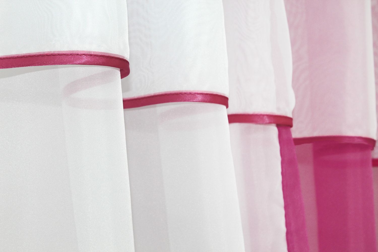 Кухонные шторы (280х170см) с ламбрекеном, на карниз 1-1,5м цвет малиновый с белым 090к 50-598