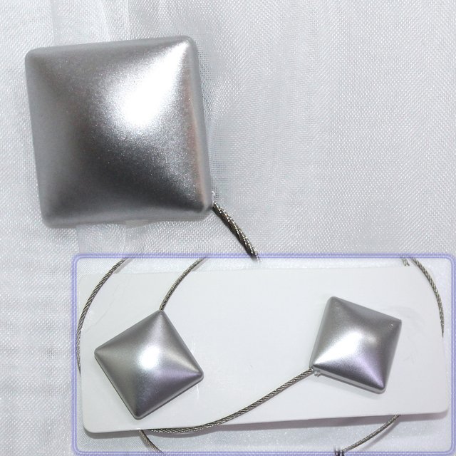 Магніти (2шт, пара) для штор, гардин "Квадрат" колір сріблястий 116м 81-027
