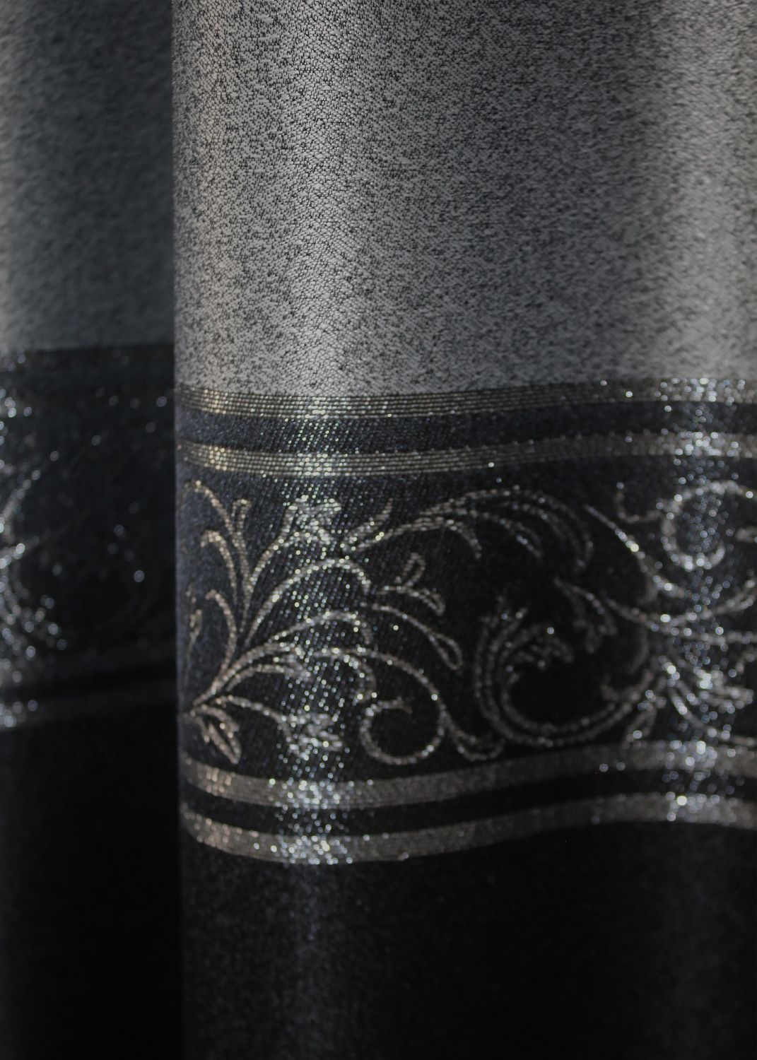 Комплект (2шт 1,4х2,5м) штор "ANZIO", цвет серебристый с черным 1468ш 39-001