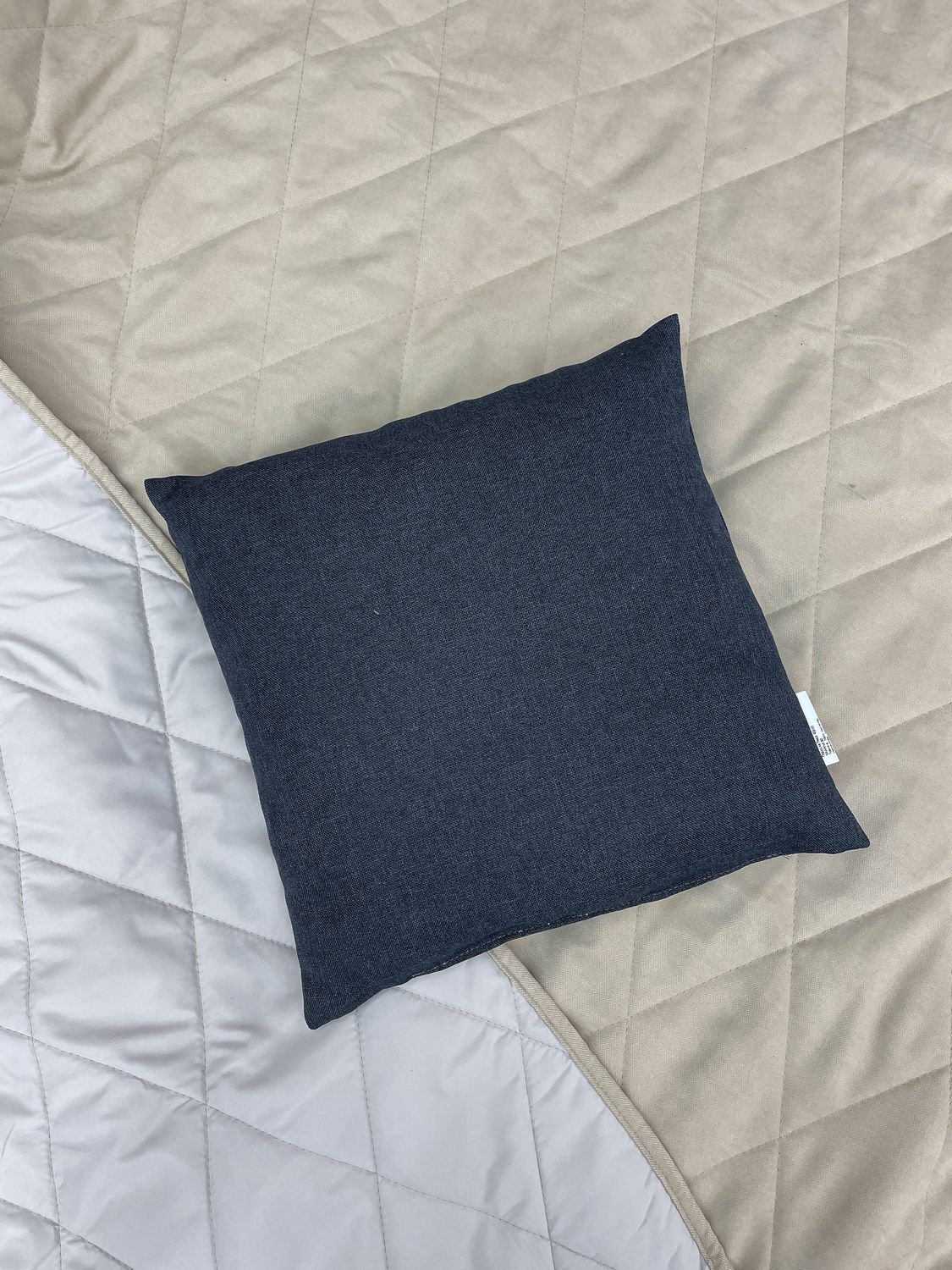 Подушка декоративная Decorator Sawana 40x40х11 см, цвет темно-синий (84-059)