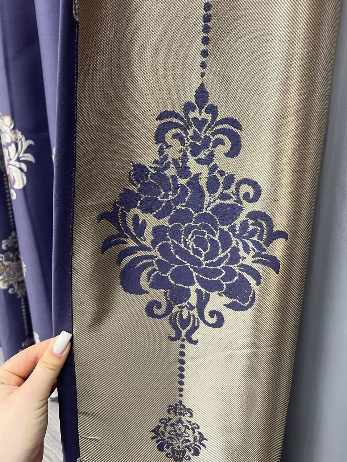 Уцінка! Комплект (2шт 2,0х2,7м) штор з вишивкою гладдю, колір синій 2056ш 38-340
