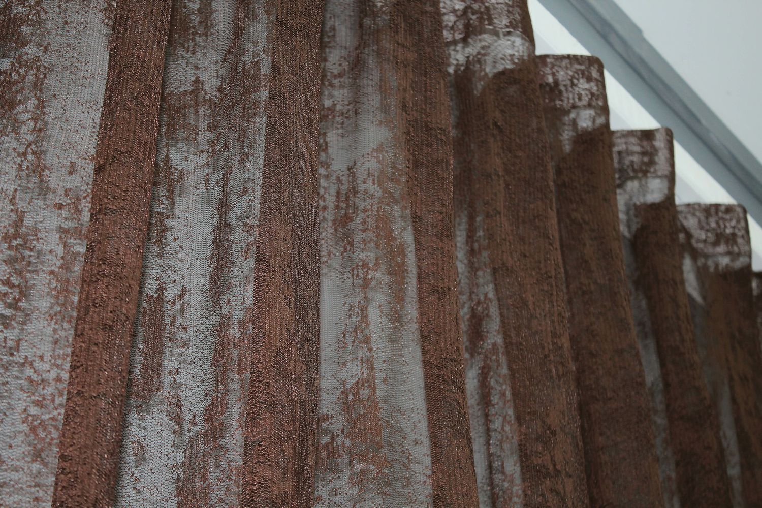 Тюль жаккард, коллекция "Мрамор" цвет шоколадный 1406т, Тюль на метраж, Нужную Вам ширину указывайте при покупке. (Ширина набирается по длине рулона.), 2,8 м.