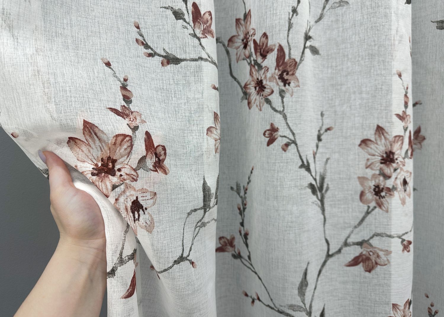 Тюль батист, коллекция "Flora" цвет белый с терракотово-серым принтом 1539т, Готовая тюль с тесьмой (4х2,7 м.), 4,0 м., 2,7 м., 400, 270, 2 - 2,5 м., Тесьма