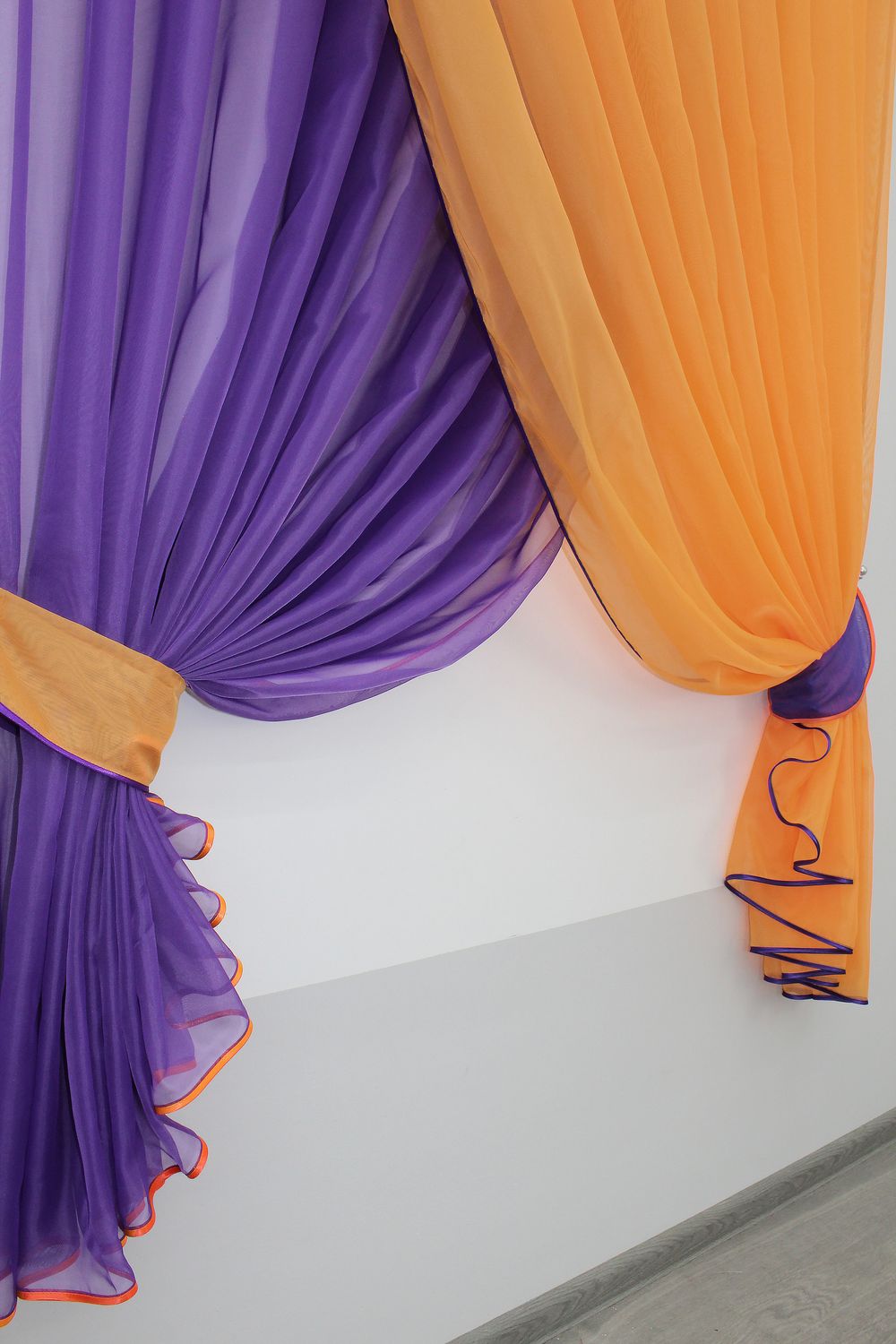 Кухонный комплект (330х170см) шторки с подвязками "Дуэт" цвет фиолетовый с оранжевым 060к 50-322