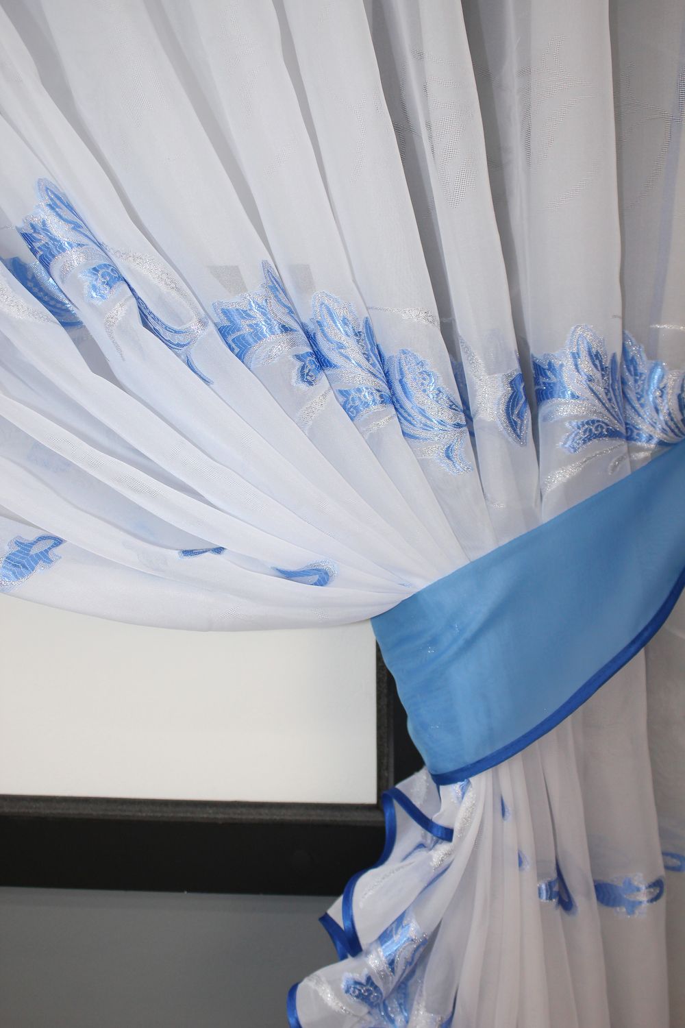 Кухонный комплект (330х170см) шторки с подвязками цвет голубой с белым 101к 52-0716