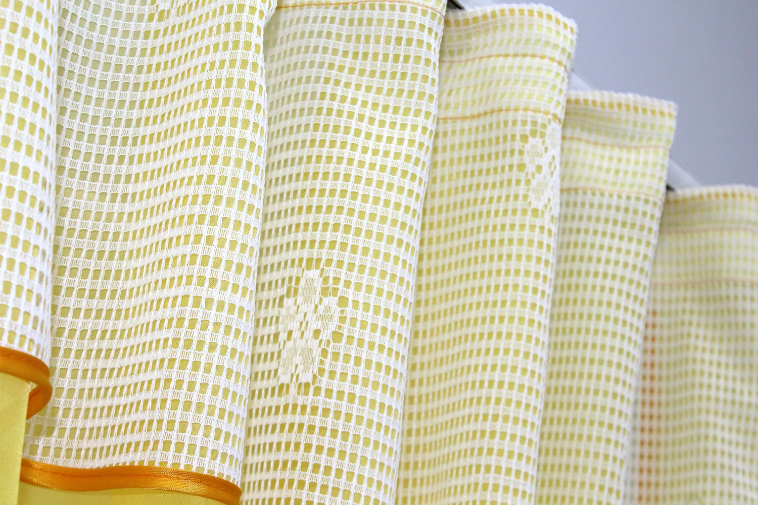 Кухонный комплект (290х170см) шторки с ламбрекеном и подхватами цвет желтый с белым 084к  59-822