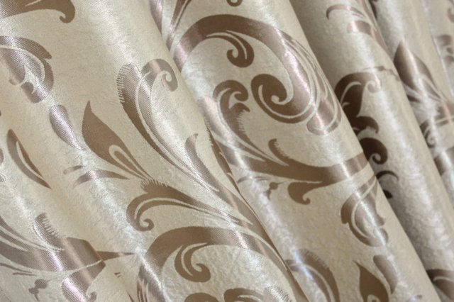 Двостороння тканина блекаут "Лілія" висота 2,8м колір бежевий 074ш