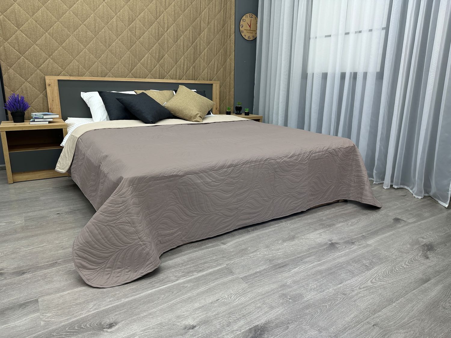 Покривало двостороннє Decorator Microfiber листя 140х215 см сіро-коричневий з бежевим (85-113)