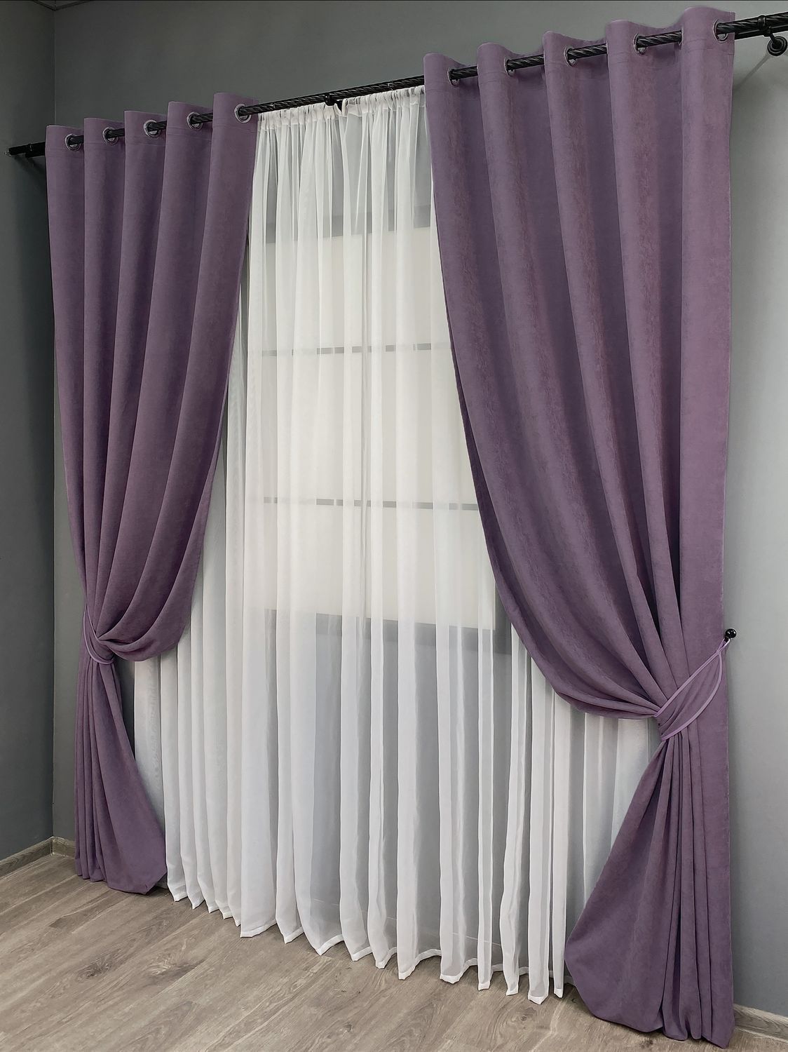 Комплект (2шт 1,5х2,7м) штор на люверсах із тканини мікровелюр SPARTA колір лавандовий 837ш 37-0114