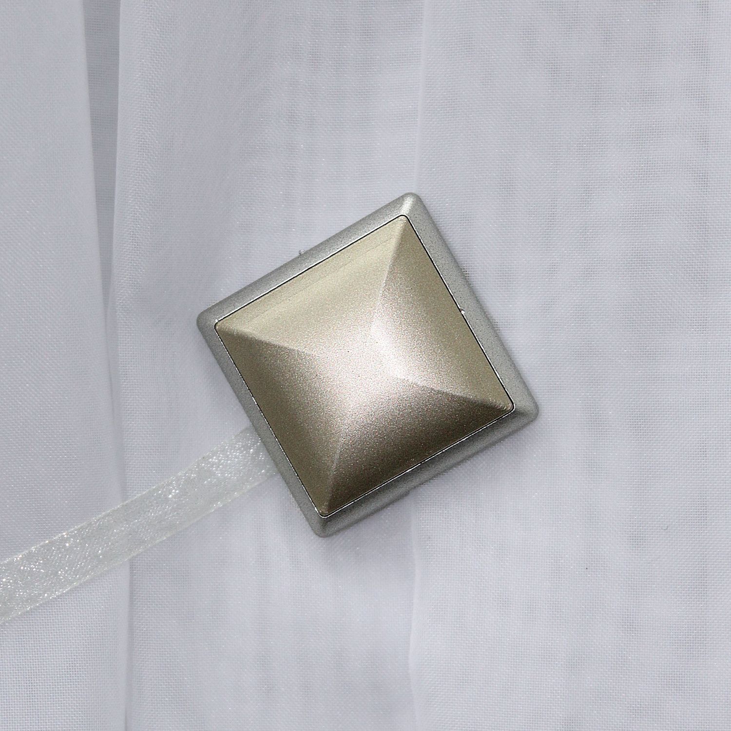 Магніти (2шт, пара) для штор, гардин "Квадрат" колір срібний 210м 81-121