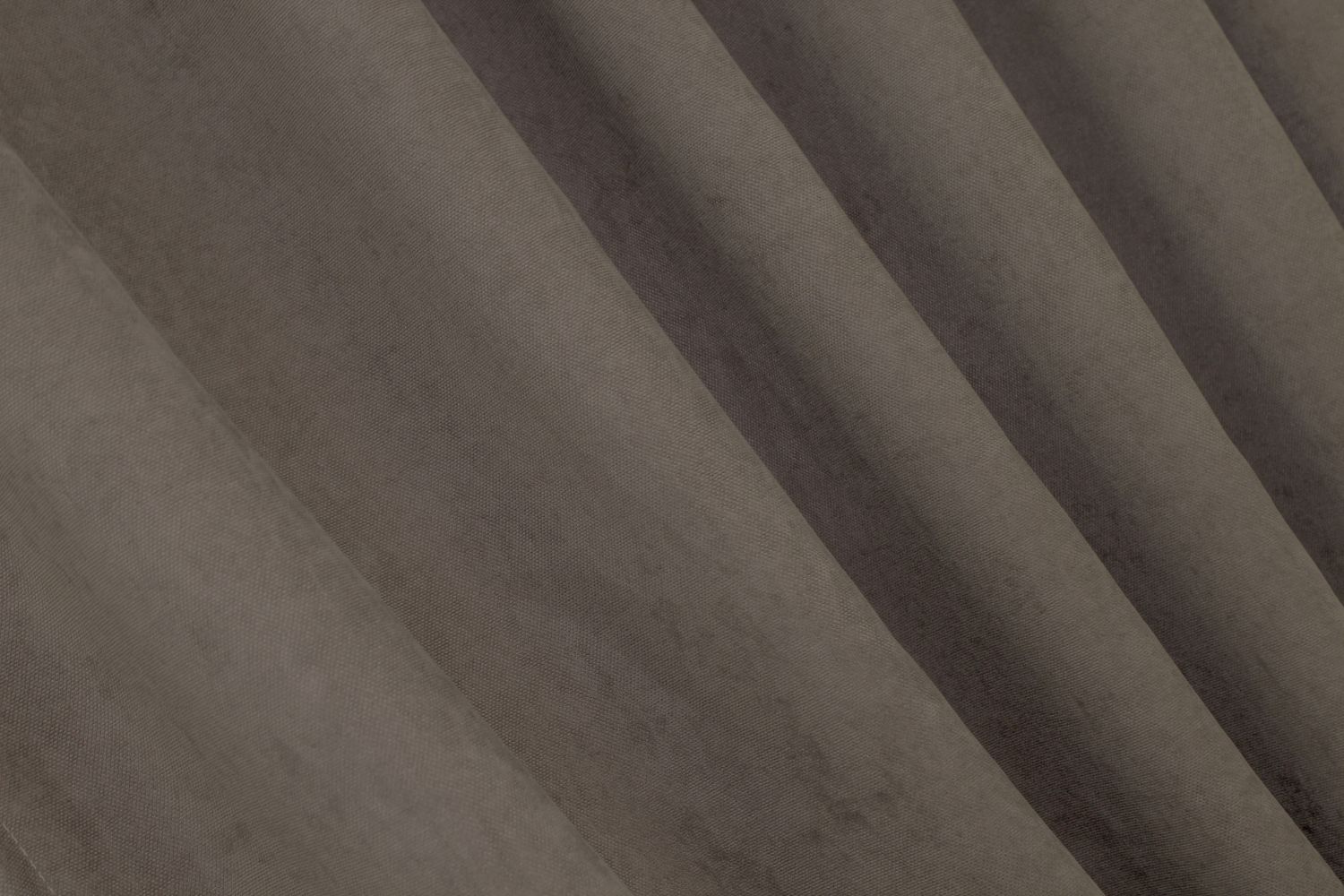 Комплект штор из ткани микровелюр SPARTA цвет какао 1035ш, Какао, Комплект штор (2шт. 1,5х2,85м.), Классические, Без ламбрекена, Длинные, 1,5 м., 2,85 м., 150, 285, 2 - 3 м., В комплекте 2 шт., Тесьма